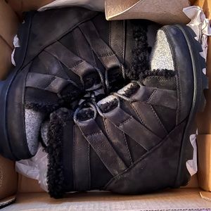 Sorel wedge boots